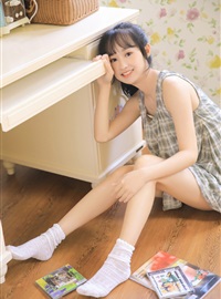 Pure little sister apricot eye ying ying skin white sweet girl personal photo(4)